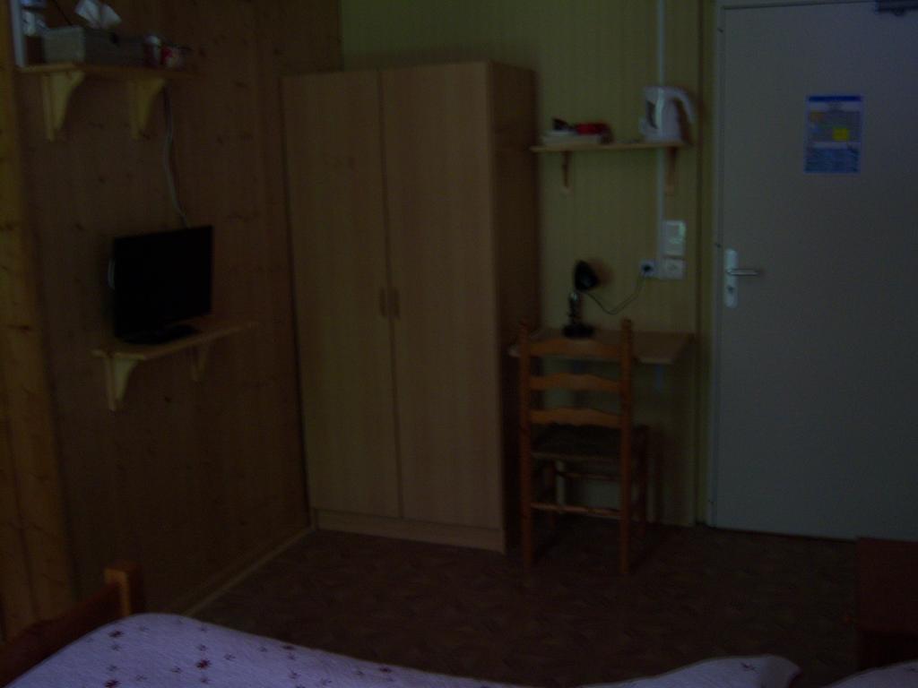 Hotel Edelweiss Magland Kamer foto